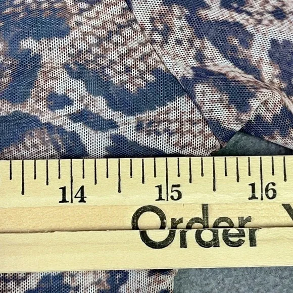 LNA Top Womens Large Snakeskin Mesh Mock Neck Short Sleeve Snake Print Fitted - Picture 7 of 8